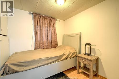 8 Ash Court, Mcgregor, ON - Indoor Photo Showing Bedroom