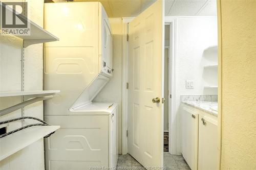 8 Ash Court, Mcgregor, ON - Indoor Photo Showing Laundry Room
