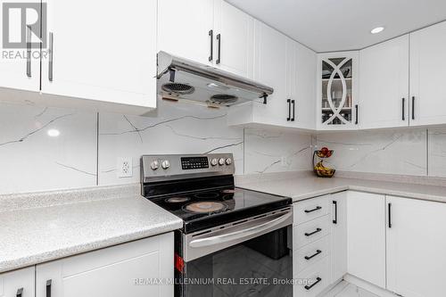 4331 Limestone Road, Milton, ON - Indoor Photo Showing Kitchen