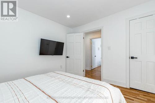 4331 Limestone Road, Milton, ON - Indoor Photo Showing Bedroom