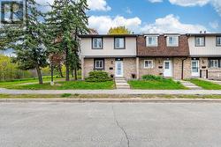 34 - 93 HANSEN ROAD N Brampton, ON L6V 3C8