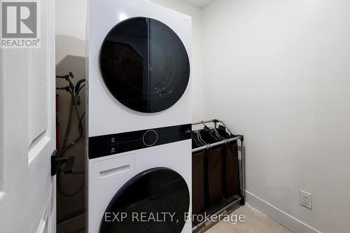 90 Gibson Avenue, Hamilton, ON - Indoor Photo Showing Laundry Room