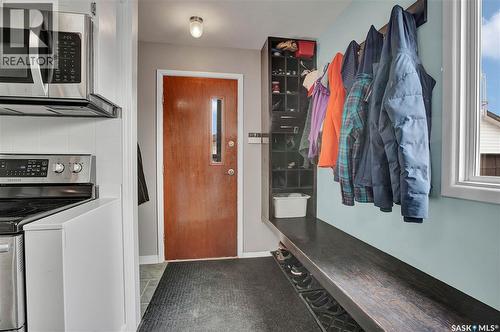 1104 Mcmillan Avenue, Saskatoon, SK - Indoor