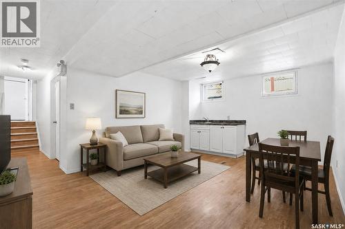 1044 East Centre, Saskatoon, SK - Indoor