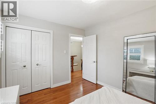 9 Stone Gate Drive, Grimsby, ON - Indoor Photo Showing Bedroom