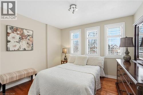 9 Stone Gate Drive, Grimsby, ON - Indoor Photo Showing Bedroom