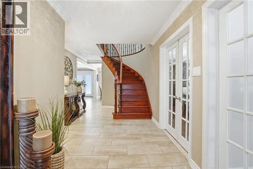 9 Stone Gate Drive, Grimsby, ON - Indoor Photo Showing Other Room