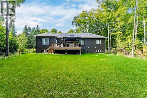 15 Pinecone Avenue, Tiny, ON - Outdoor With Deck Patio Veranda With Backyard With Exterior