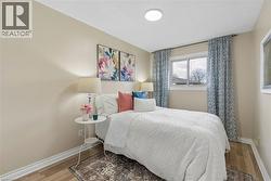 Bedroom 2 - 
