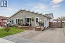 Parking for 3 cars - 31 Mayfair Drive, Welland, ON  - Outdoor With Deck Patio Veranda 