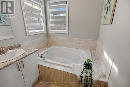 162 Leney Street, Ajax, ON - Indoor Photo Showing Bathroom