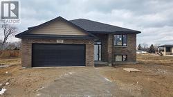 350 JOLLY Lasalle, ON N9J 3X2