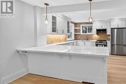 101 HOUGHTON AVENUE S  Hamilton, ON L8K 2M9