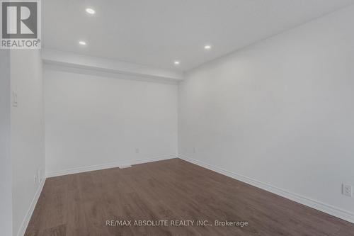 121 Helenium Lane, Ottawa, ON - Indoor Photo Showing Other Room