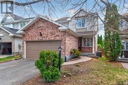 29 MATTAWA CRESCENT  Ottawa, ON K2M 2E8