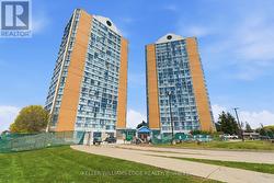 2206 - 25 TRAILWOOD DRIVE  Mississauga, ON L4Z 3K9