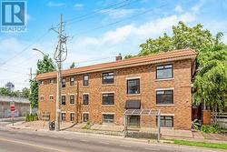 127 VICTORIA AVENUE S  Hamilton, ON L8N 2S9