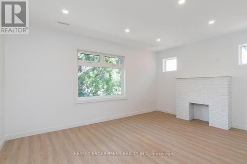 127 Victoria Avenue S, Hamilton, ON - Indoor Photo Showing Other Room