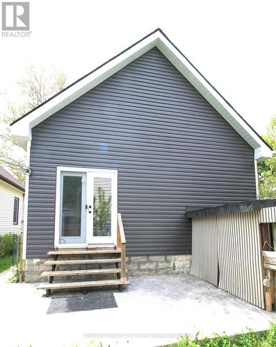 15 Wawa Street, St. Thomas, ON - Outdoor With Exterior