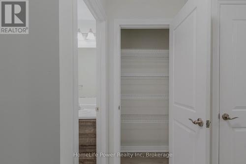 G-105 - 25 Isherwood Avenue, Cambridge, ON - Indoor Photo Showing Other Room