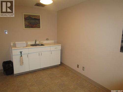 329 Centre Street, Assiniboia, SK 