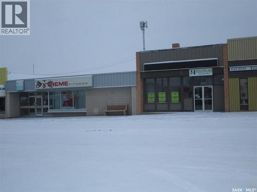 329 Centre Street, Assiniboia, SK 