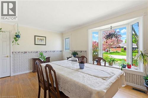 12 Mccammon Street, Paris, ON - Indoor Photo Showing Dining Room