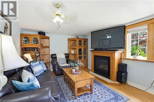 12 Mccammon Street, Paris, ON - Indoor Photo Showing Living Room With Fireplace