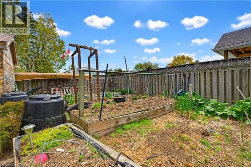 12 Mccammon Street, Paris, ON - Outdoor