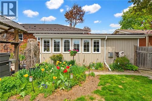 12 Mccammon Street, Paris, ON - Outdoor