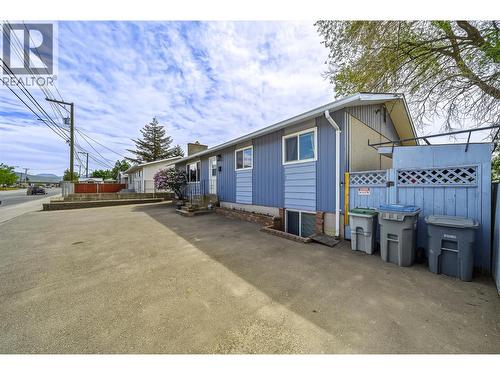 1125 Halston Avenue, Kamloops, BC - Outdoor With Exterior