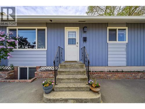 1125 Halston Avenue, Kamloops, BC - Outdoor
