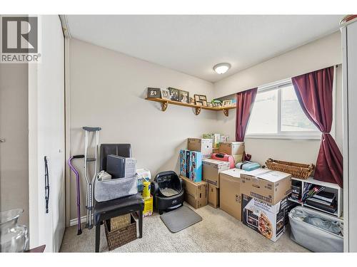 1125 Halston Avenue, Kamloops, BC - Indoor