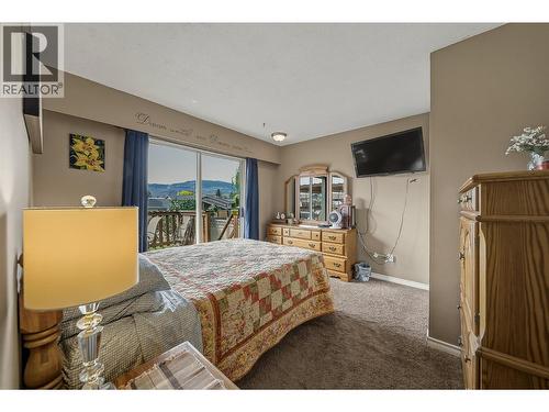 1125 Halston Avenue, Kamloops, BC - Indoor Photo Showing Bedroom