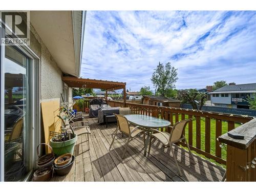 1125 Halston Avenue, Kamloops, BC - Outdoor With Deck Patio Veranda With Exterior