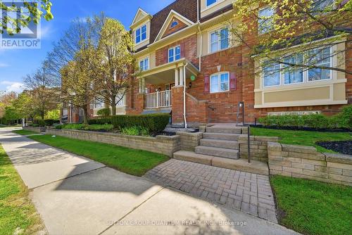 3 - 594 SHORELINE DRIVE  Mississauga, ON L5B 0A8