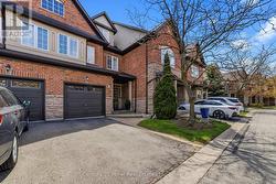 16 - 300 RAVINEVIEW WAY Oakville (Wc Wedgewood Creek), ON L6H 7J1