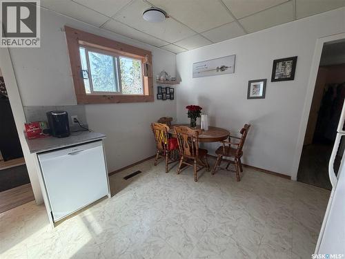 210 2Nd Avenue S, Hepburn, SK - Indoor