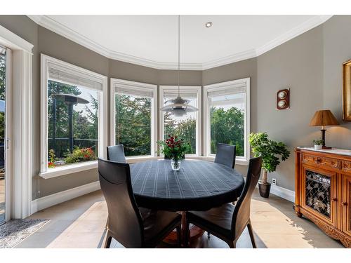 18638 54A Avenue, Surrey, BC - Indoor Photo Showing Dining Room