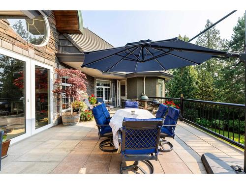 18638 54A Avenue, Surrey, BC - Outdoor With Exterior