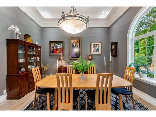 18638 54A Avenue, Surrey, BC - Indoor Photo Showing Dining Room