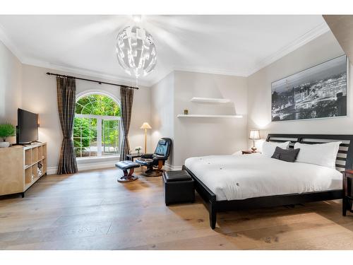 18638 54A Avenue, Surrey, BC - Indoor Photo Showing Bedroom