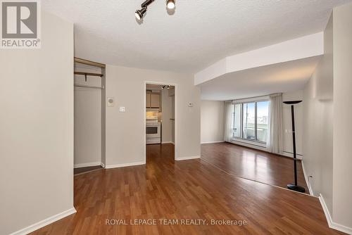 2309 - 1171 Ambleside Drive, Ottawa, ON - Indoor Photo Showing Other Room