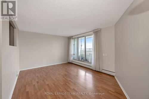2309 - 1171 Ambleside Drive, Ottawa, ON - Indoor Photo Showing Other Room