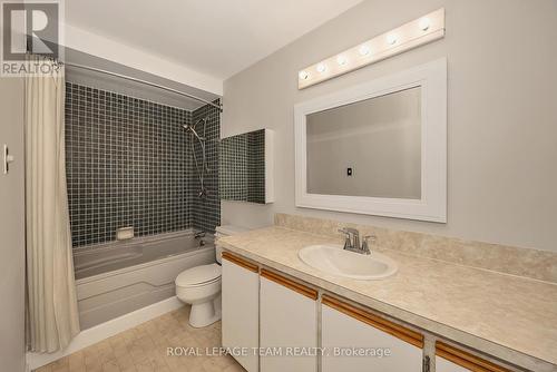 2309 - 1171 Ambleside Drive, Ottawa, ON - Indoor Photo Showing Bathroom