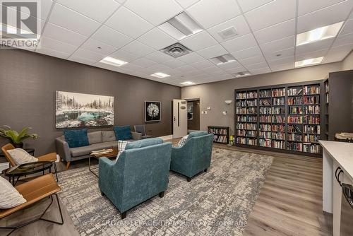 2309 - 1171 Ambleside Drive, Ottawa, ON - Indoor Photo Showing Other Room