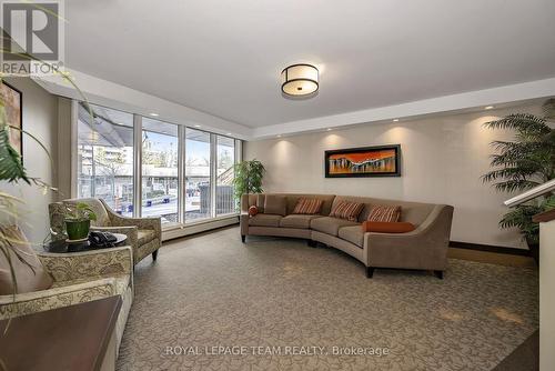 2309 - 1171 Ambleside Drive, Ottawa, ON - Indoor