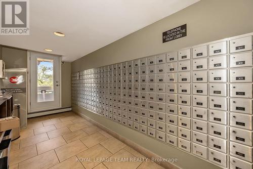 2309 - 1171 Ambleside Drive, Ottawa, ON - Indoor Photo Showing Other Room