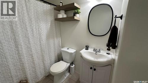 807 107Th Avenue, Tisdale, SK - Indoor Photo Showing Bathroom
