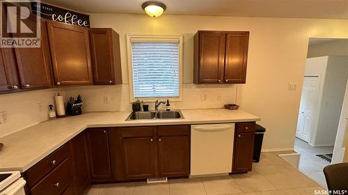 807 107Th Avenue, Tisdale, SK - Indoor Photo Showing Kitchen With Double Sink